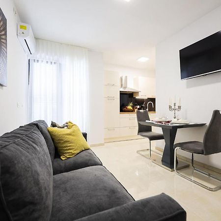 Lovely Apartment In Zadar With Wifi Esterno foto