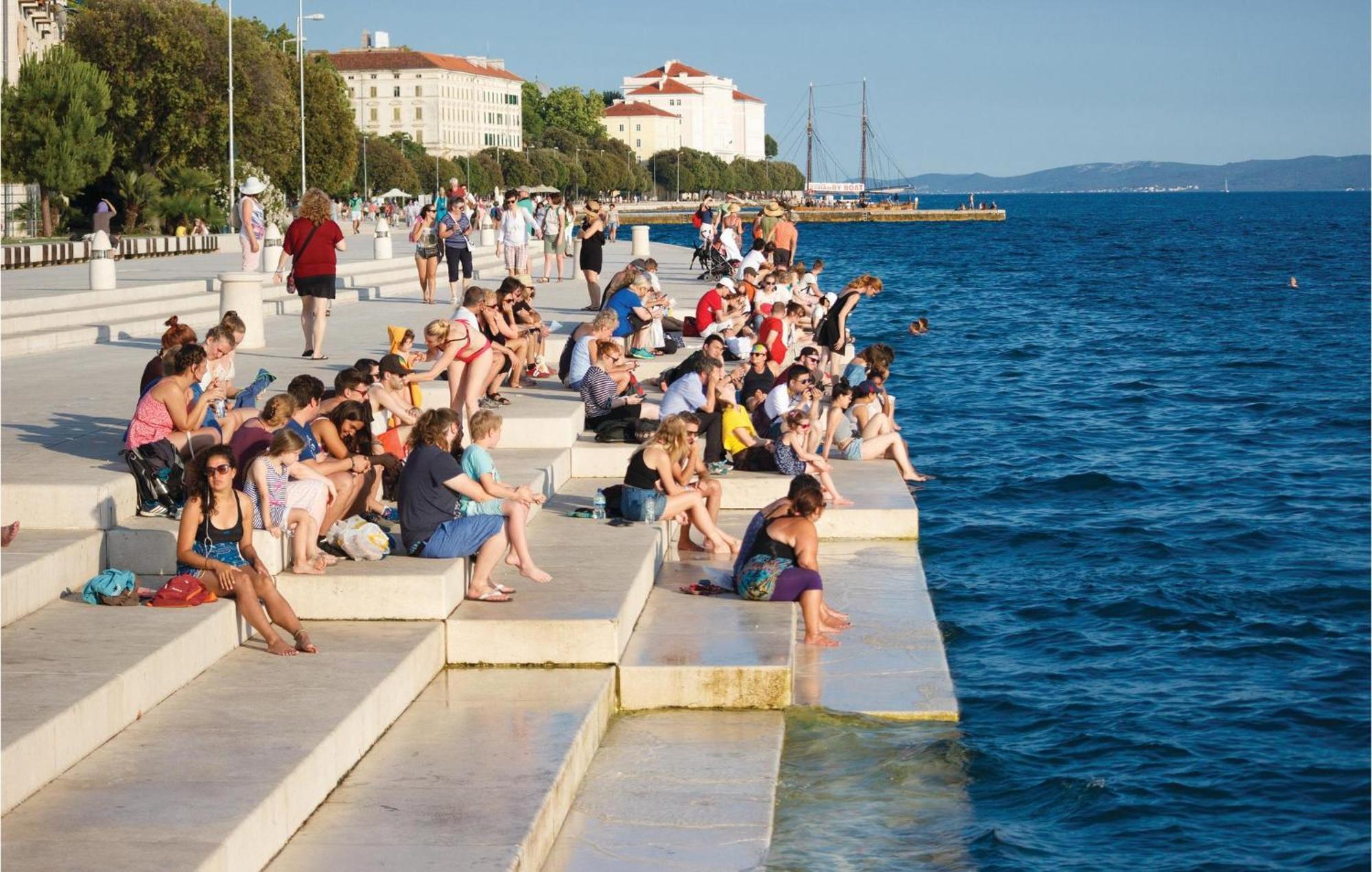 Lovely Apartment In Zadar With Wifi Esterno foto